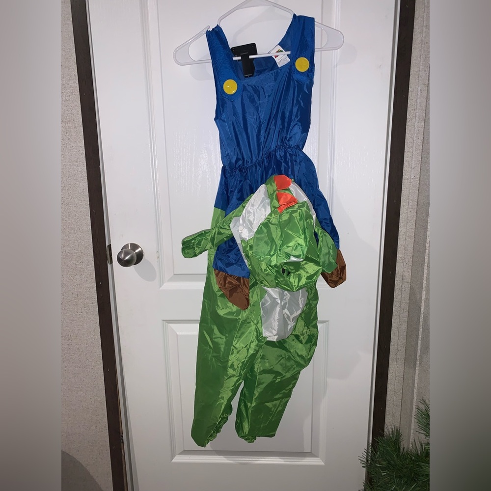 Kids Blow Up Mario & Yoshi Costume